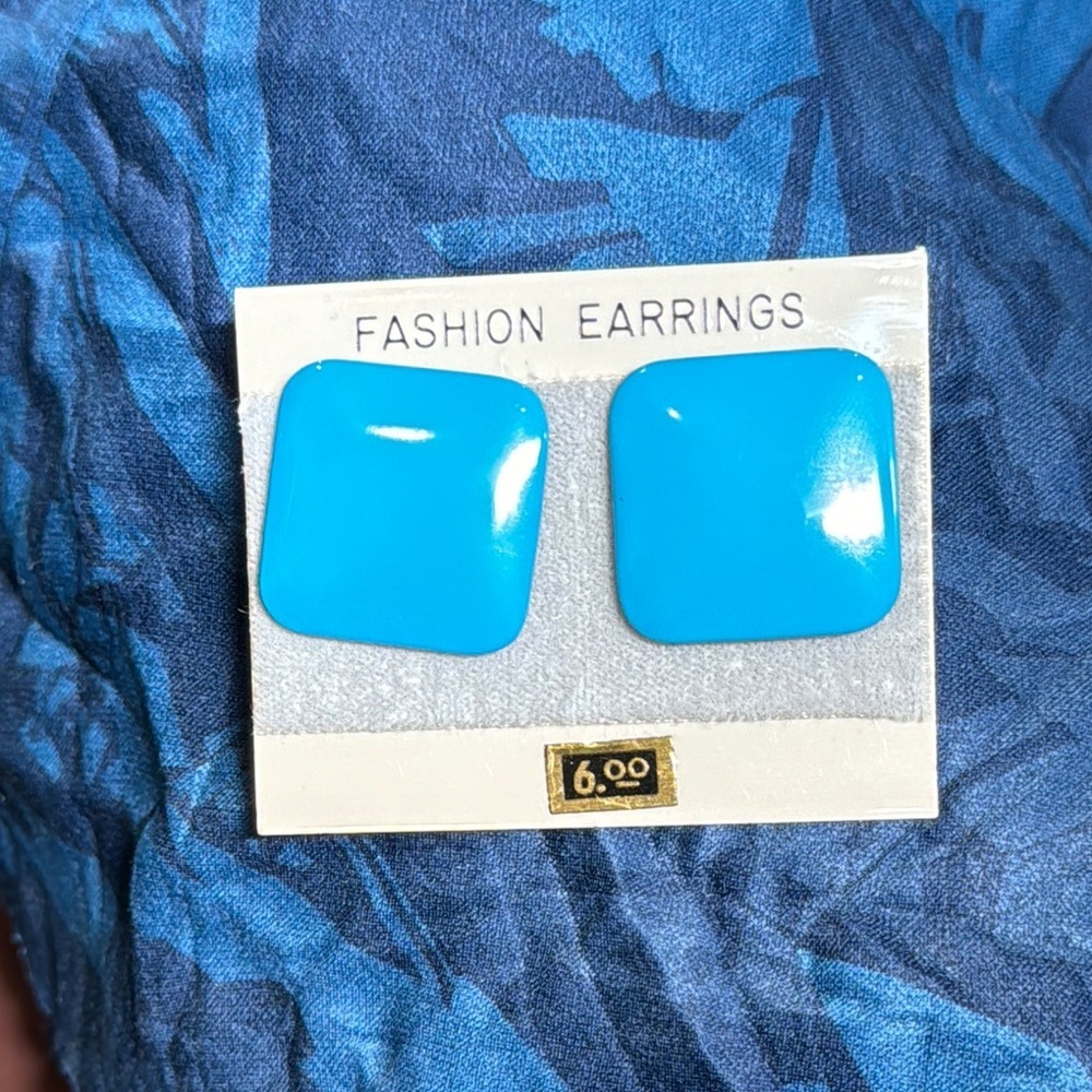 4/$10 Bright Blue Square Earrings